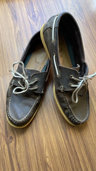 Шкіряні чоловічі капці