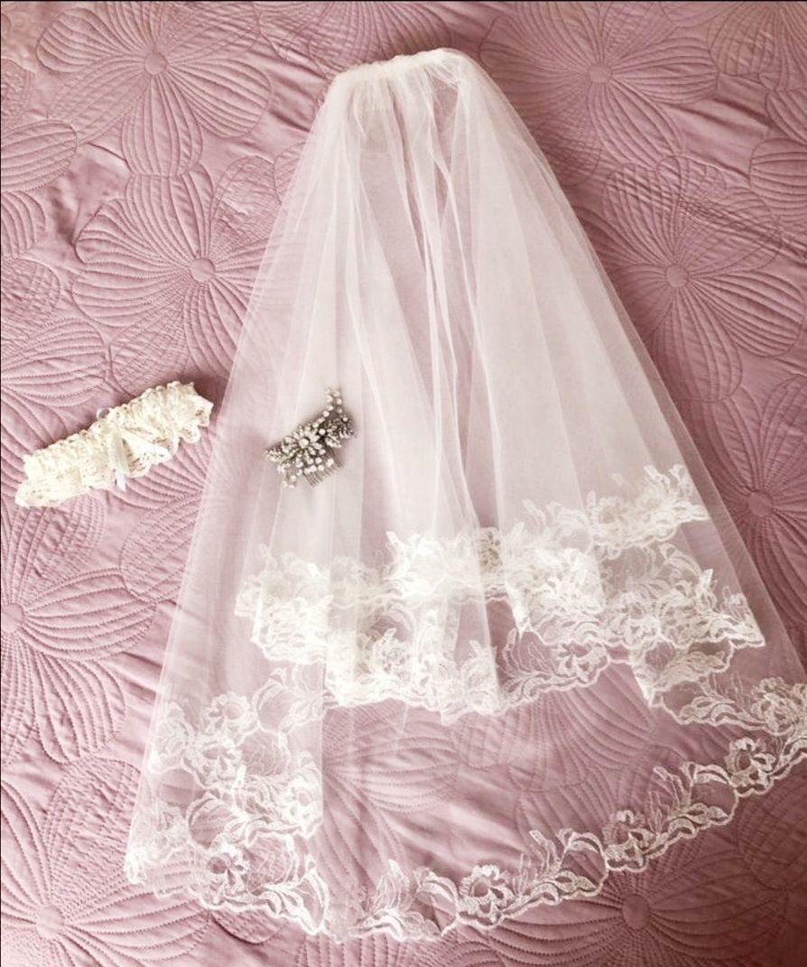 Весільня сукня W1 White one