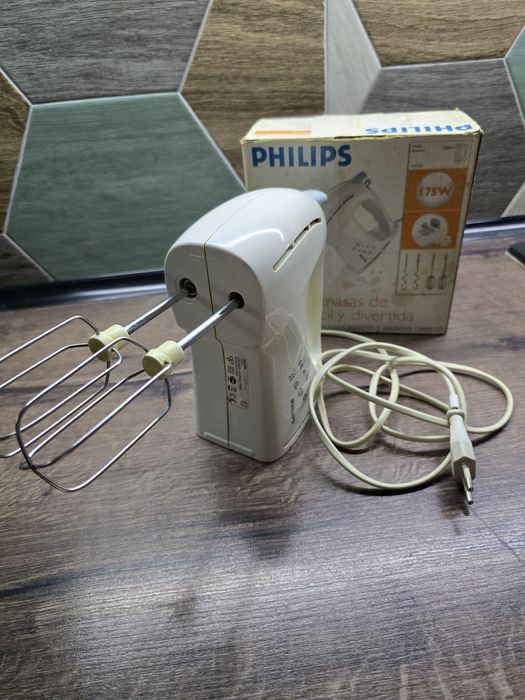 Продам миксер Philips