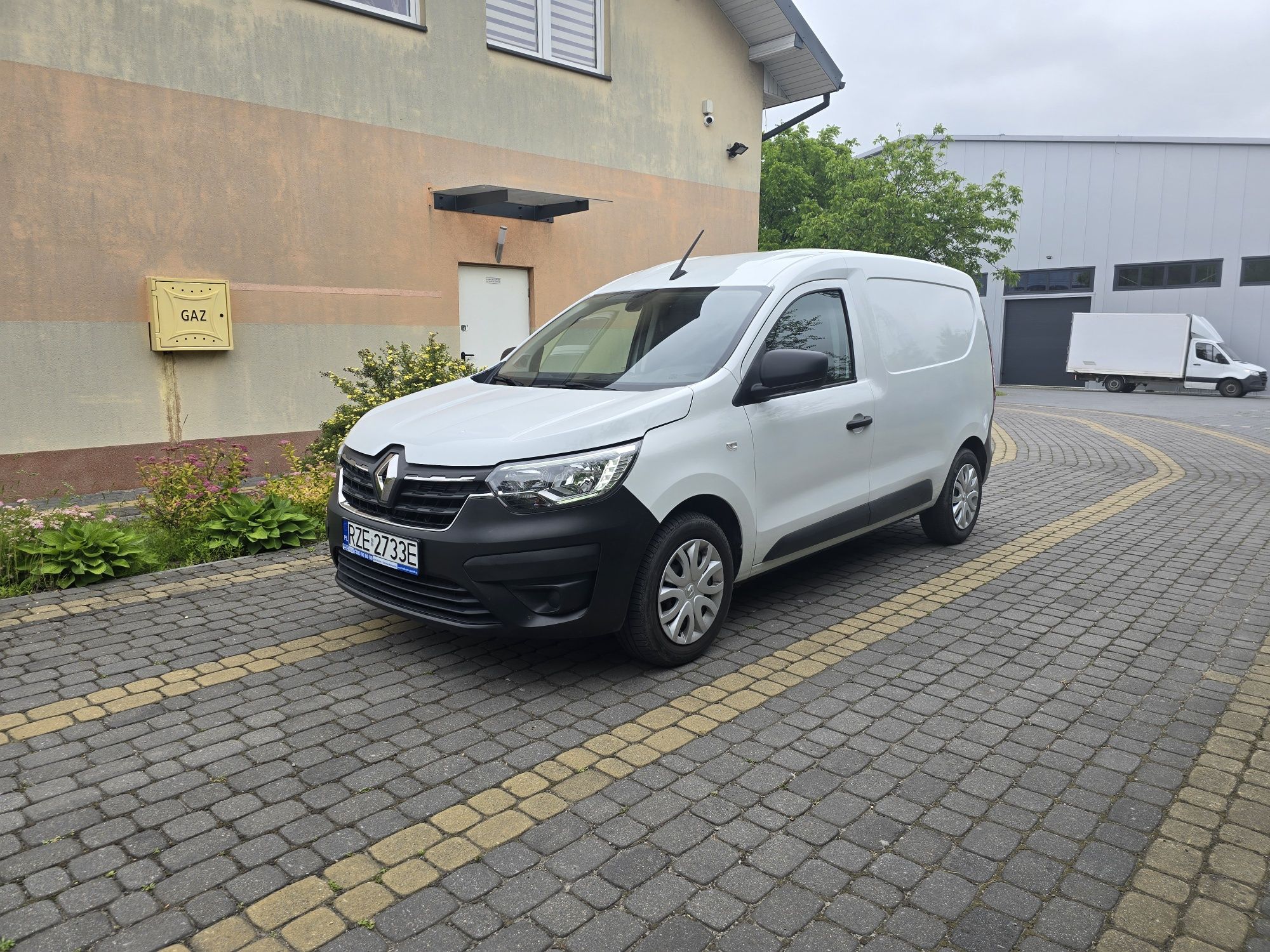 Renault EXPRESS 1,33 Tce Mały przebieg 49tyś. FULL OPCJA