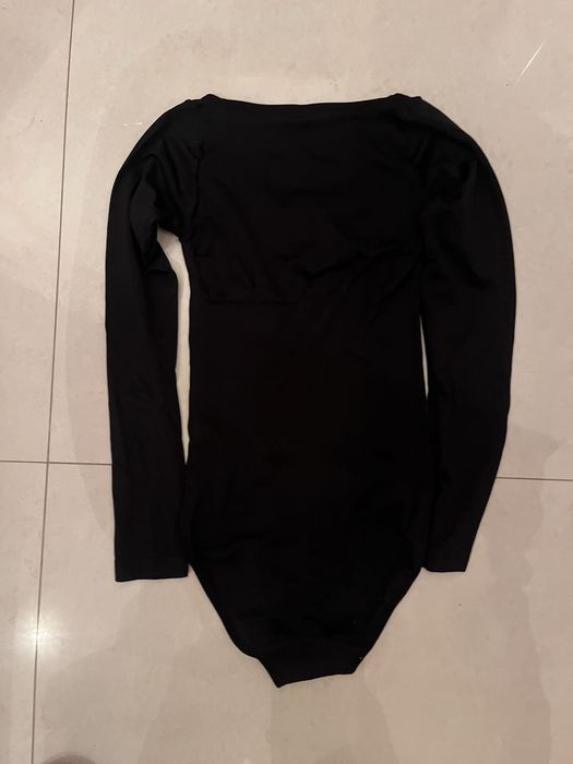 новий боді Skims type