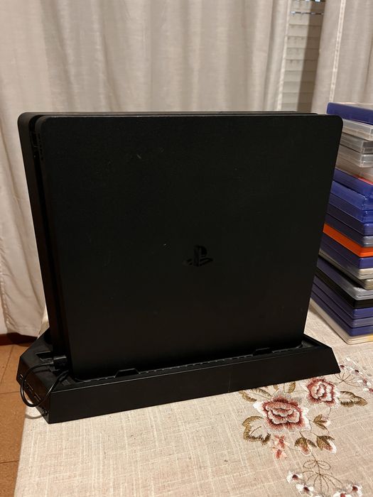 Estacao de refrigeracao/carregamento ps4