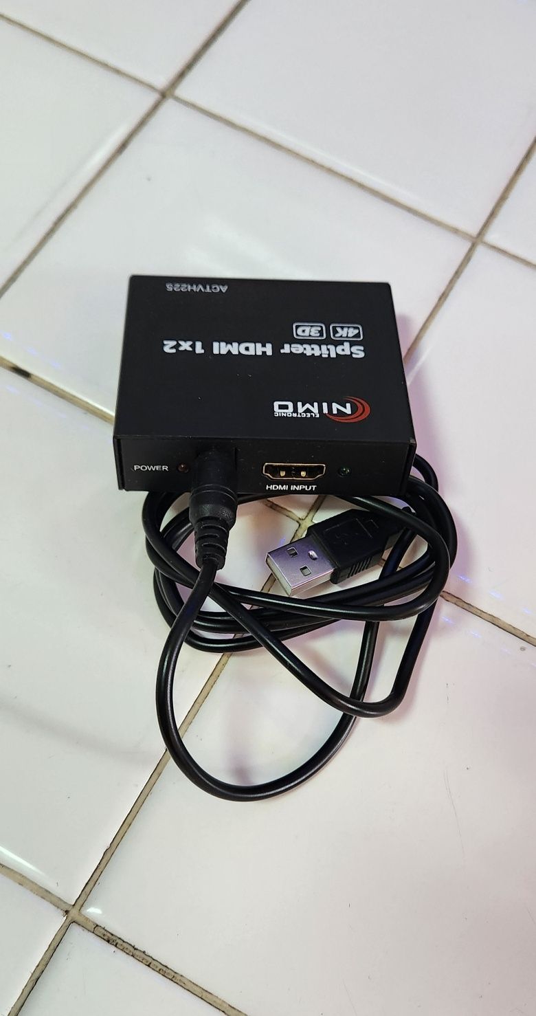 Spliter HDMI 1IN - 2OUT 4K (como novo)