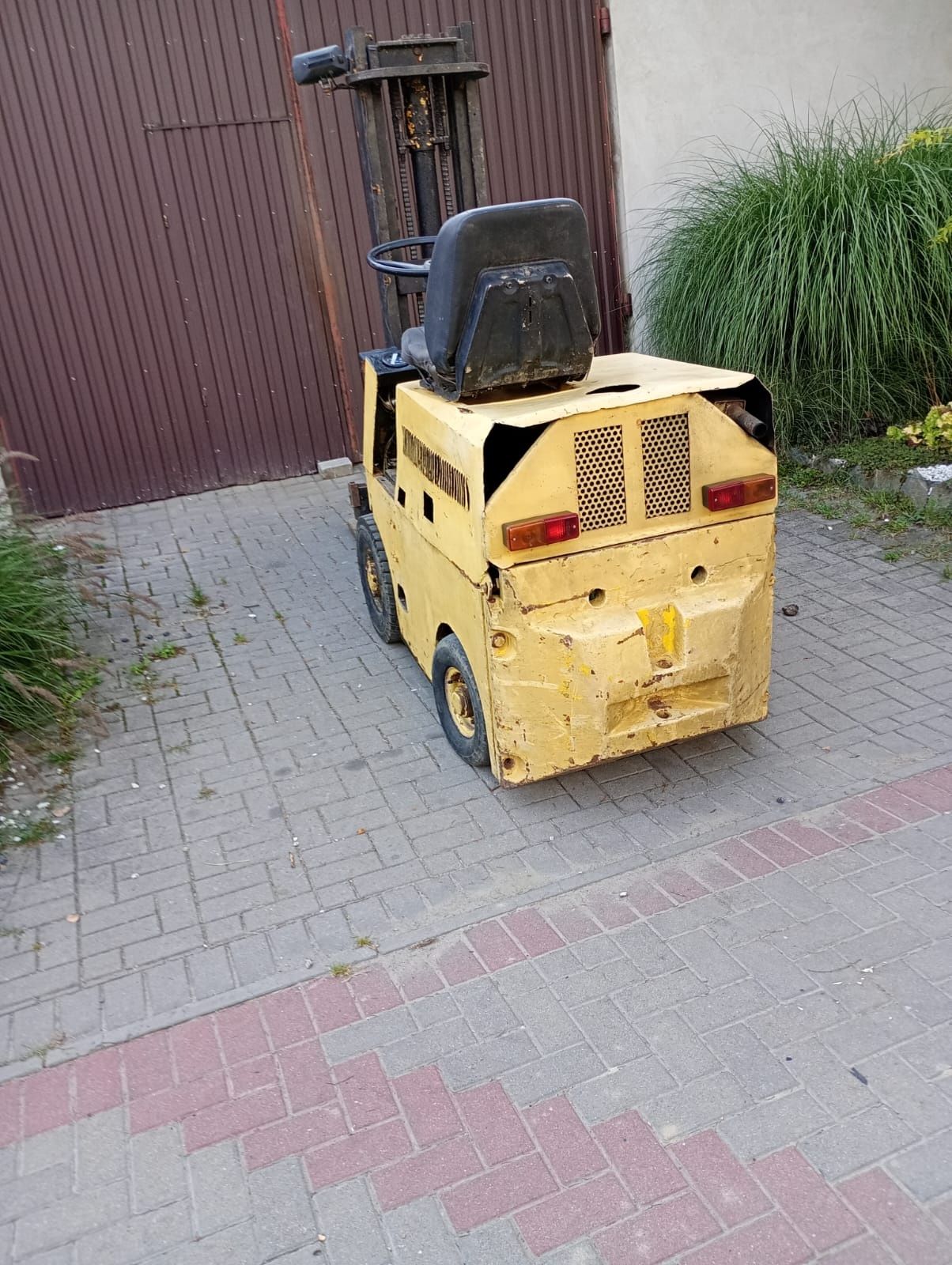 Wózek widłowy RAK