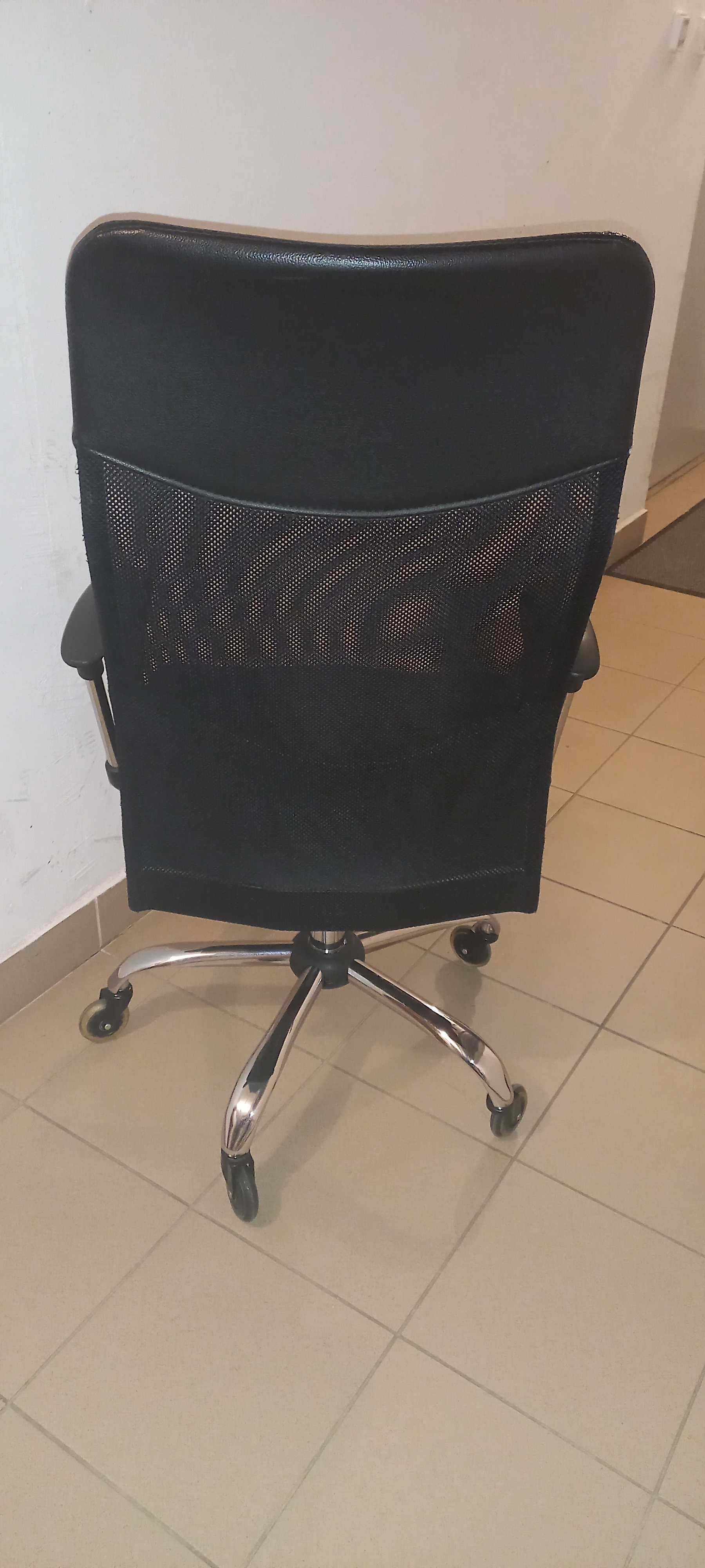 Fotel obrotowy biurowy ergonomiczne krzesło siatka Mesh opcja bujania