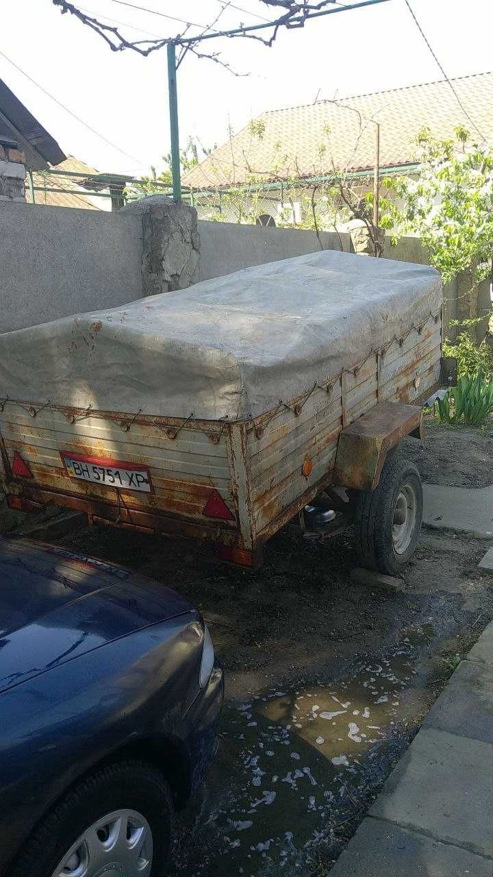 Вантажний причіп
