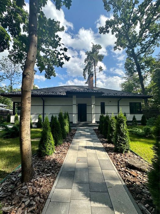 Одноповерховий Будинок , Ворзель