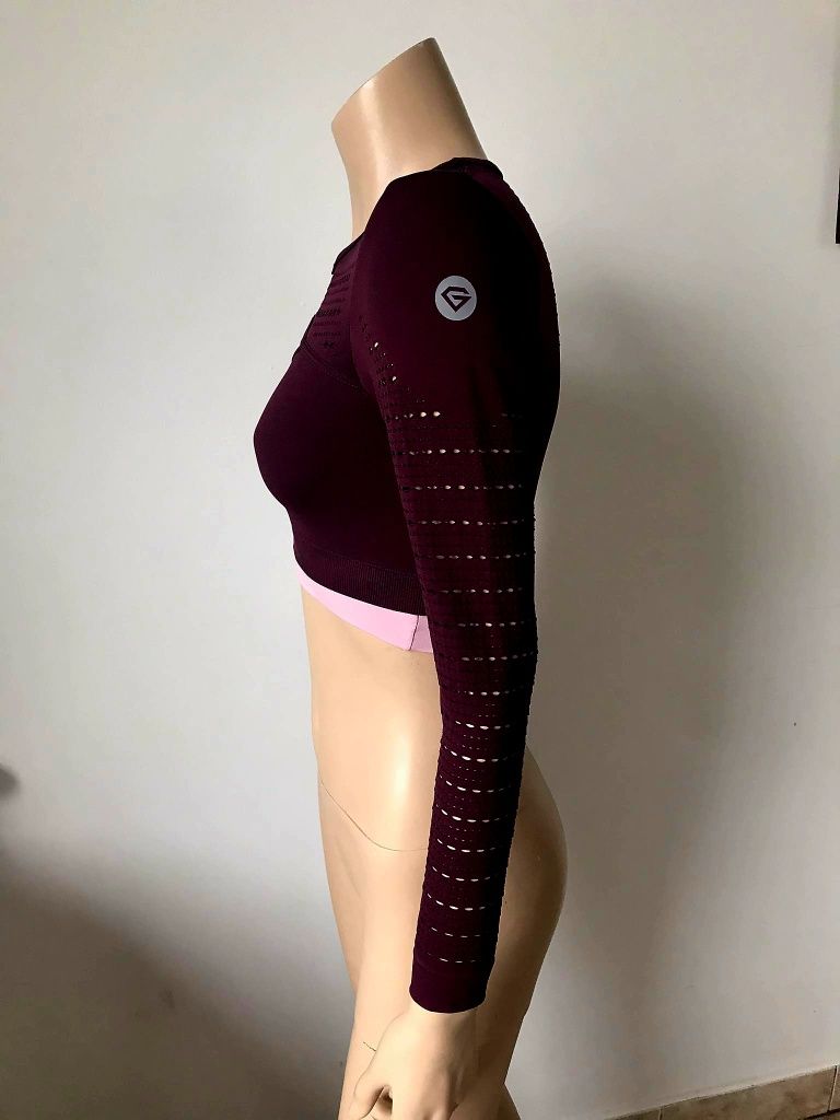 Gym Glamour krótkie top sportowy z długim rękawem
rozmiar XS