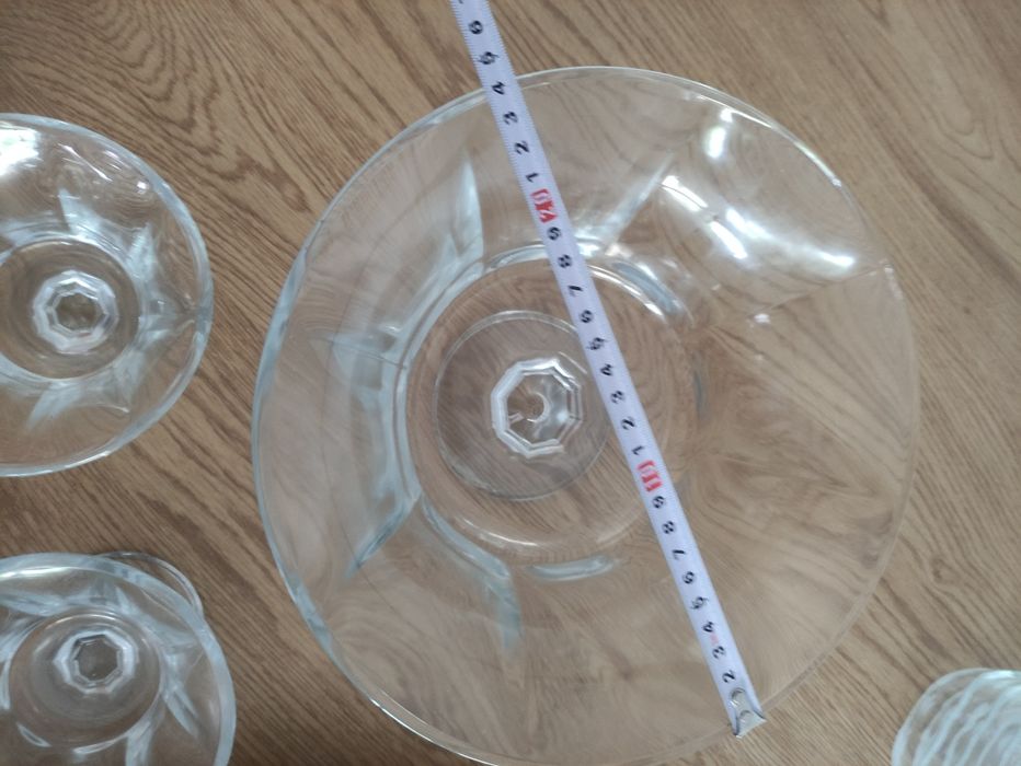 Conjunto de taça e 6 tacinhas