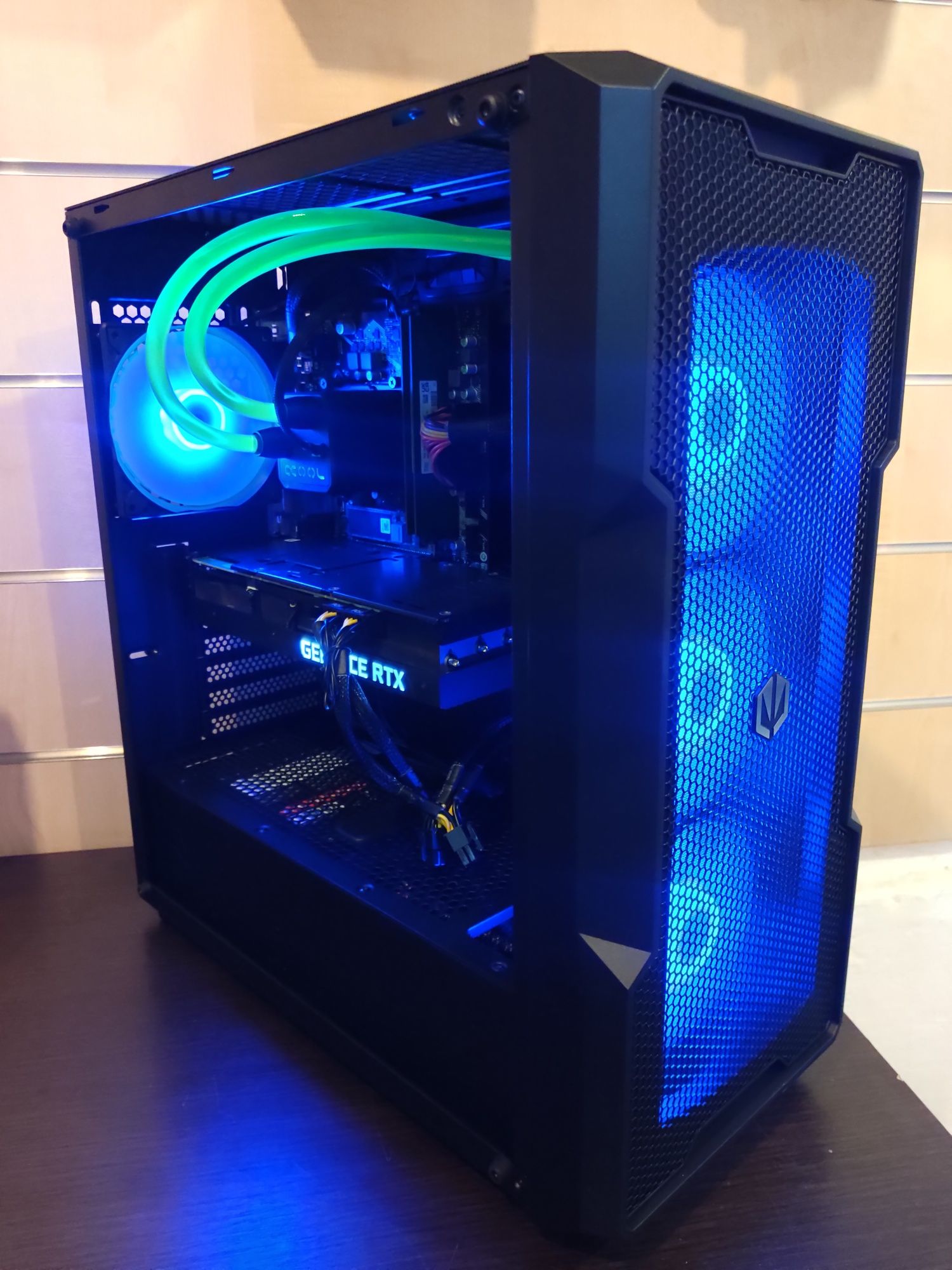 i9-13900K,LED Komputer do Gier,32 GB,RTX 2080Ti,woda,SSD,Win 11