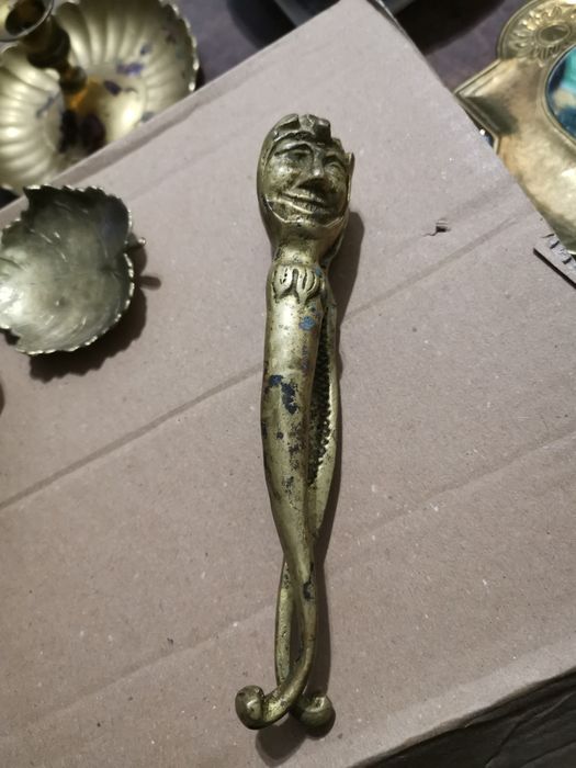 Горіхокол орехокол латунь бронза