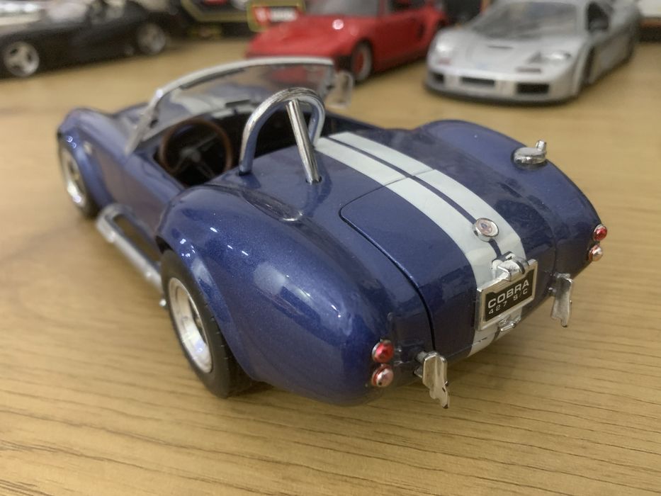 Model Road Tough Selby Cobra 427S/C 1:18 kolekcjonerski