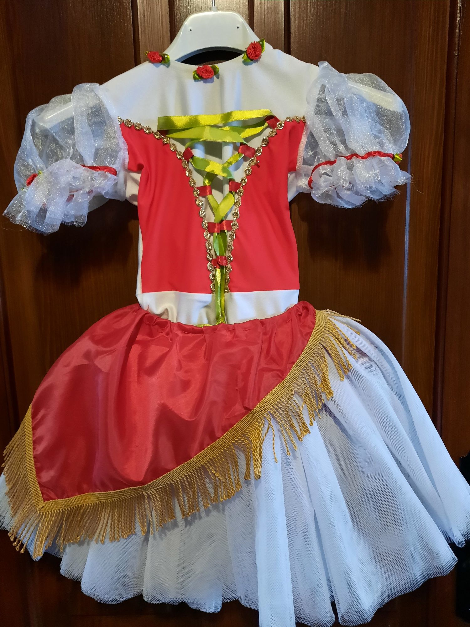 Strój do formacji tanecznej r. 110 cm