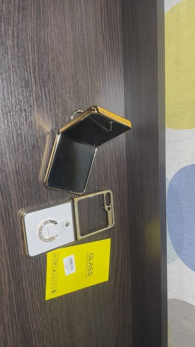 Продам самсунг флип flip 5