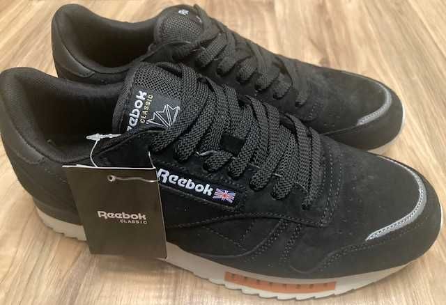 кроссовки     Reebok  Classic   на 43 размер