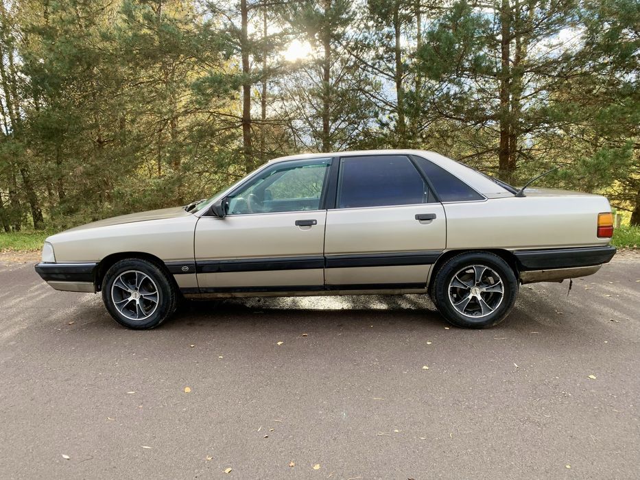 Продам Ауді 100 2.3 газ/бенз