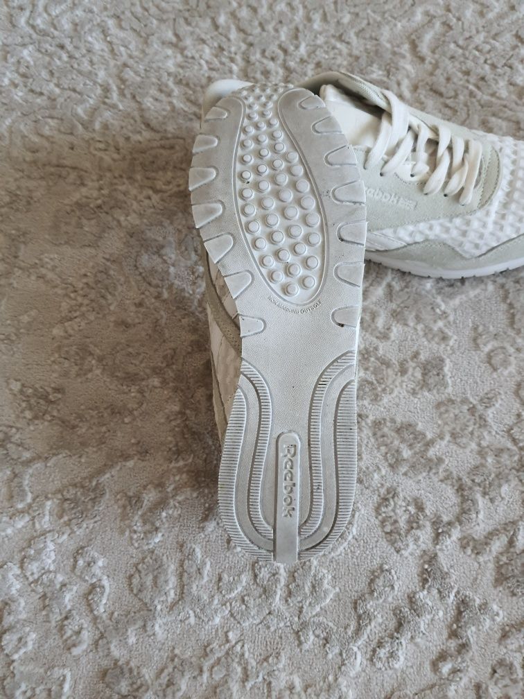 Красовки REEBOK, оригинал, VIETNAM