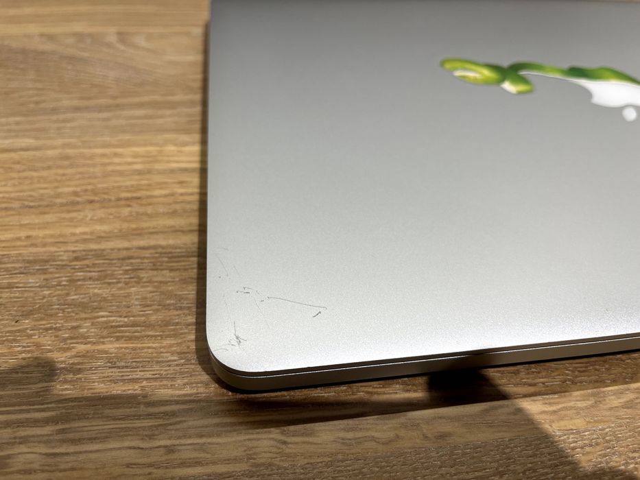 MacBook Pro Intel i7 2.8GHz 15,4" 16GB RAM 1TB SSD Mid-2015 +akcesoria