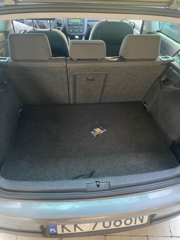 VW Golf V 4x4 2.0 Tdi