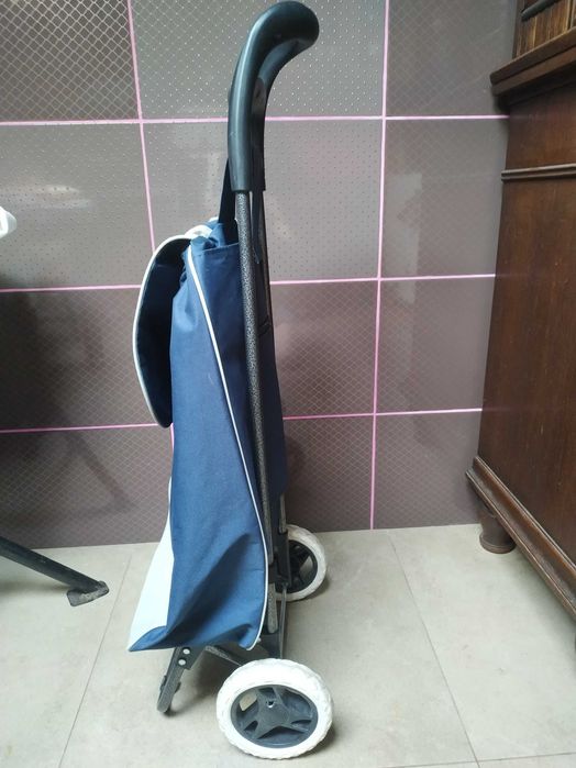 wózek  na  zakupy starsza, produkcja ,solidne wytrzymale materialy