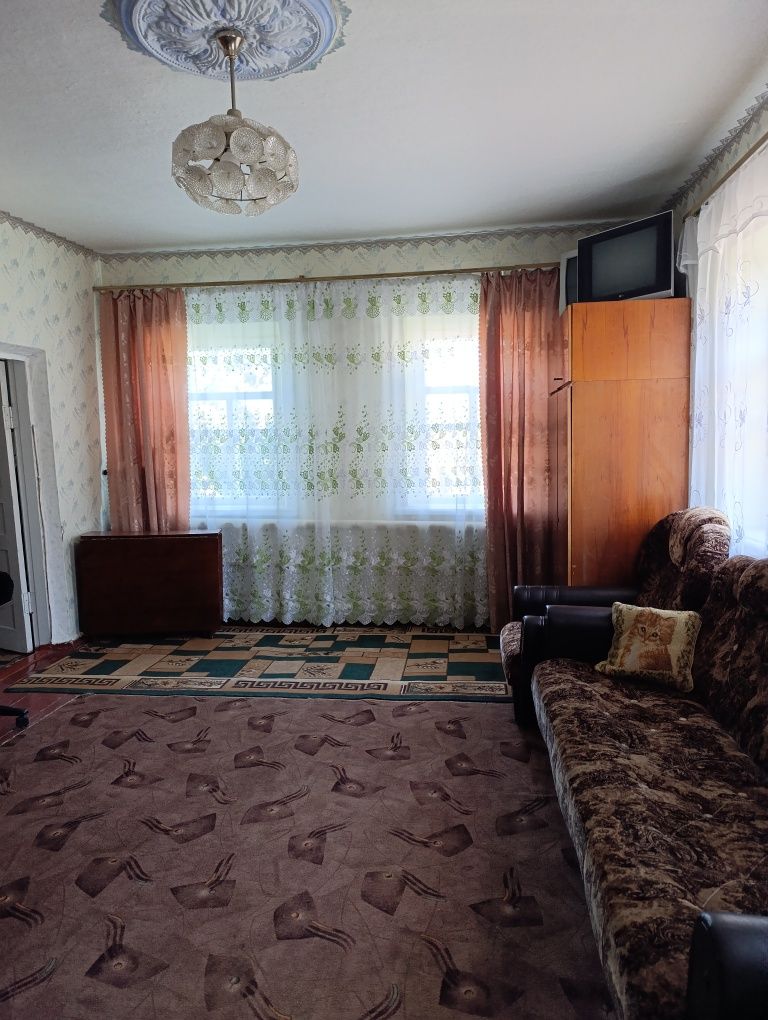 Терміновий продаж будинку по вул. Приречній