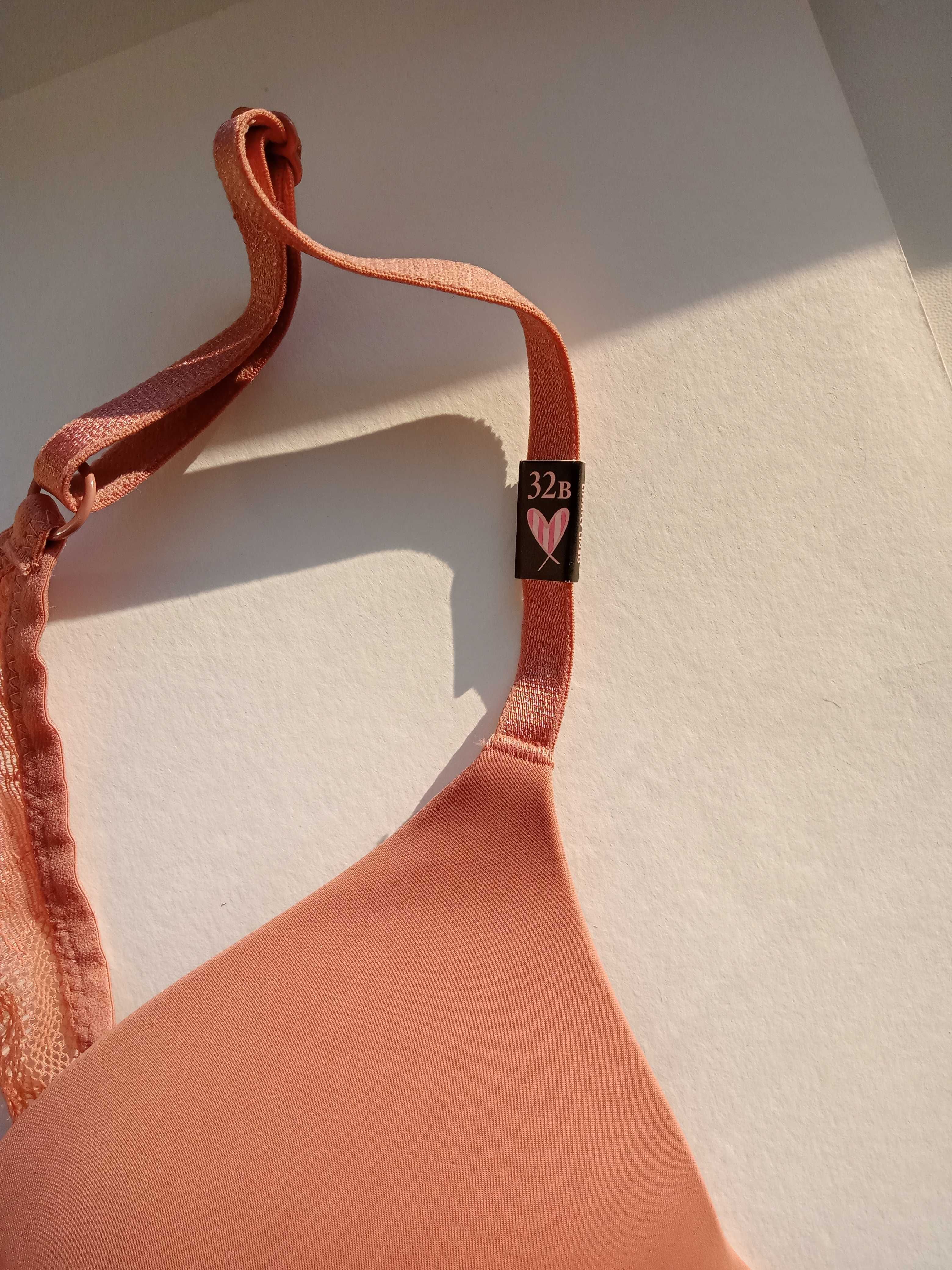 Victoria s Secret Бюст без косточек The T-shirt Lined Wireless Bra 32B