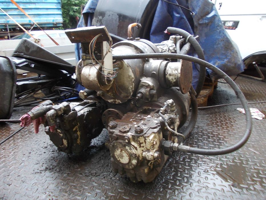 wiertnica urb reduktor  h3 pompy hydrostat napęd ził ural