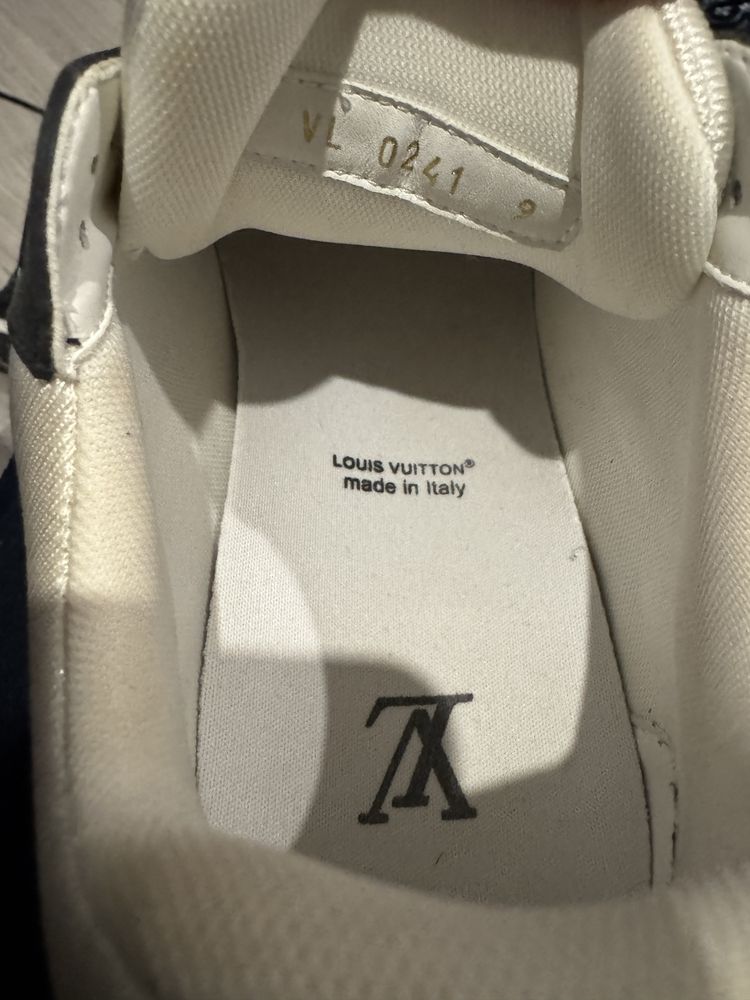 LouisVuitton black treiners