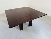 Duży dębowy, kwadratowy stół belgijskiej marki HH 150cmx150cm,wys.78cm