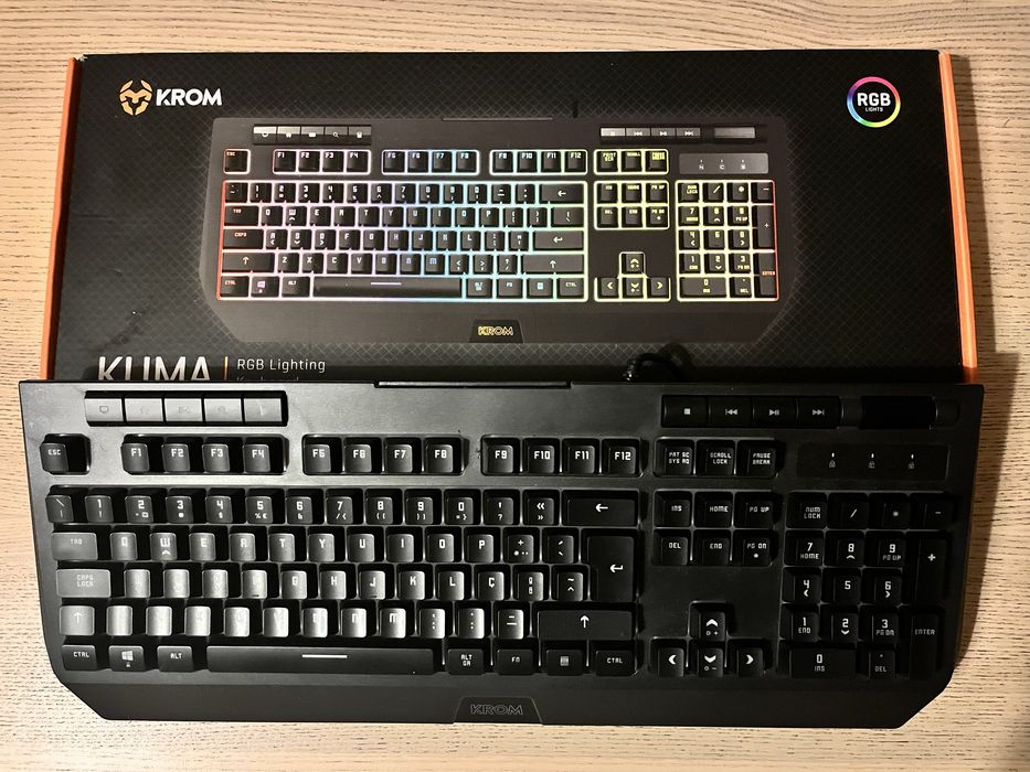 Kit Gaming Krom – Teclado KUMA RGB + Rato KEOS RGB