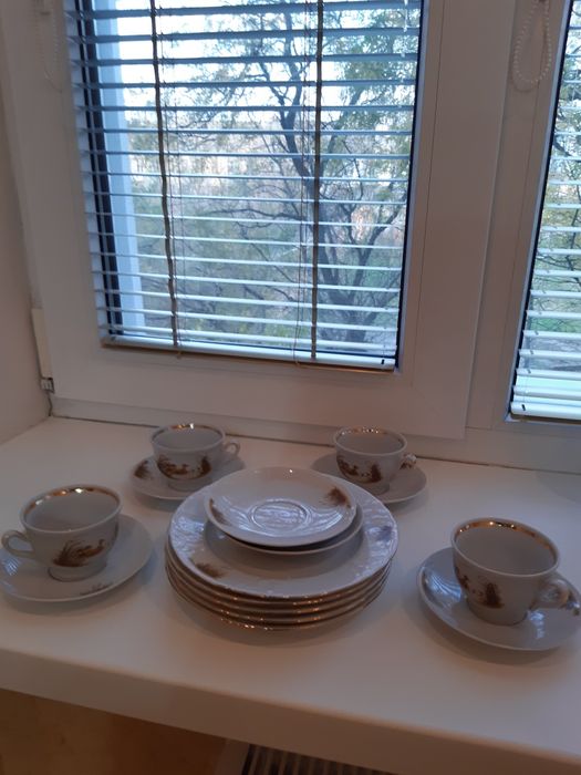 Продаю посуду самовывозом,для чая и для кофе