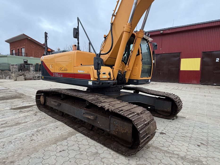 Экскаватор Hyundai R 250 lc - 9