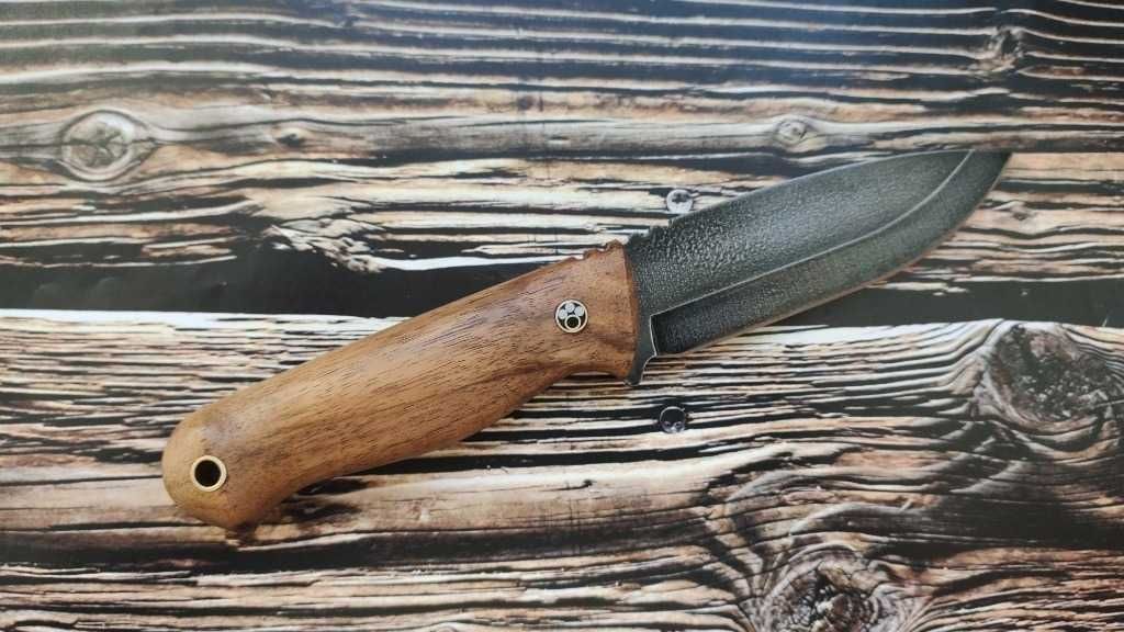 Nóż ZZ Custom Knives - Universal Orzech