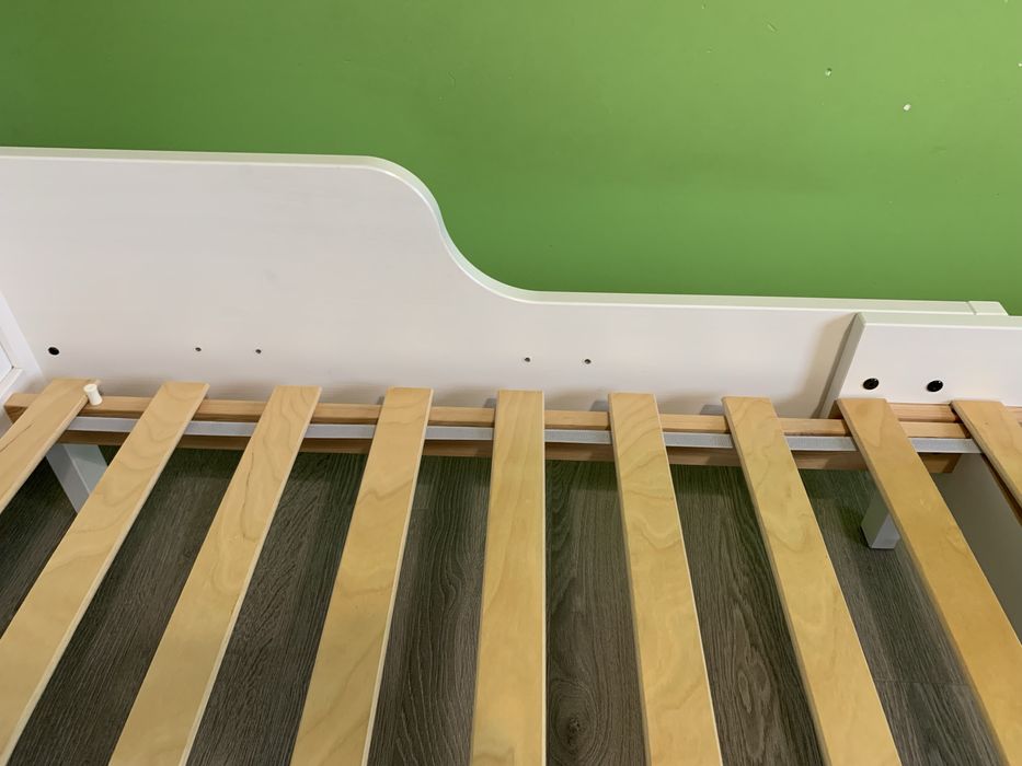 Łóżko dziecięce rozsuwane Ikea Sundvik +dno +materac sprężynowy Vyssa