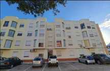 Apartamento T2 à venda na rua da Cooperação, 33