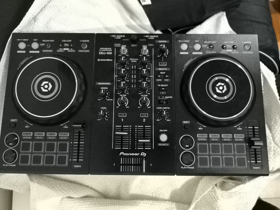 Controladora Pioneer DDJ 400