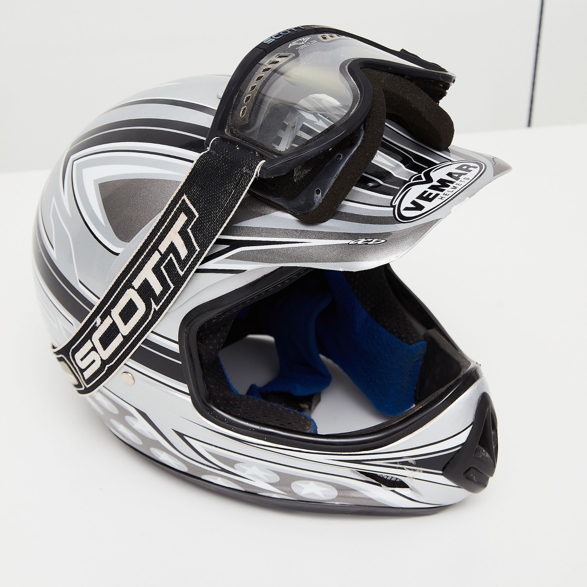 Capacete Enduro Vemar