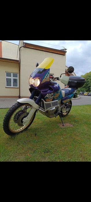 Sprzedam motocykl africa twin 750