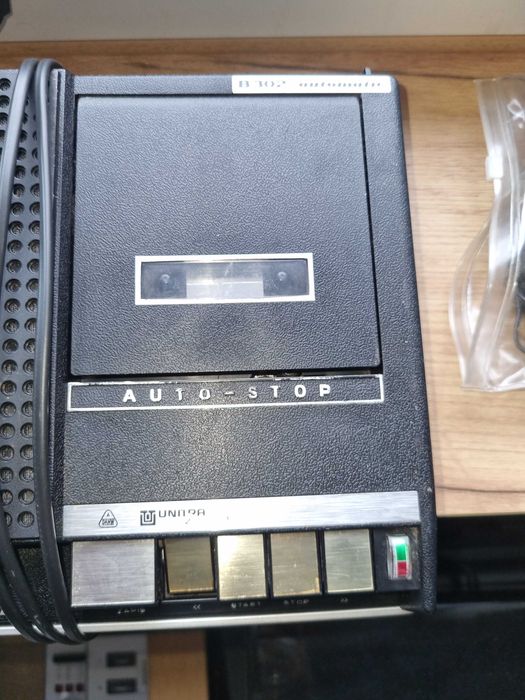 Magnetofon Unitra model M532 SD