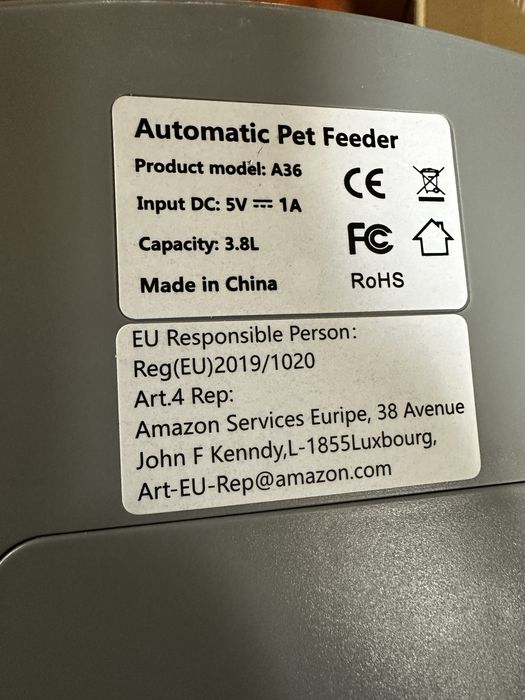 Автоматична годівниця для кішок і собак HoneyGuaridan A36 3.8L