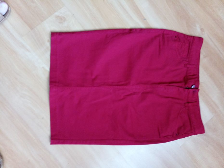 Spódniczka F&F Czerwona M