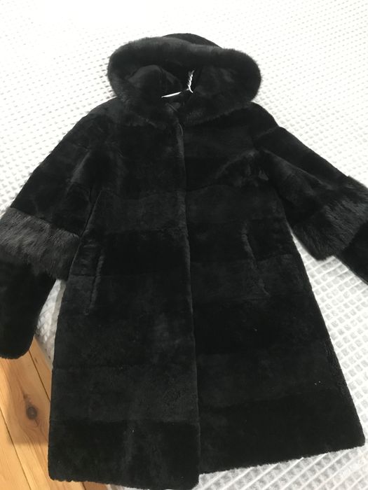 Шуба мутон з норкою