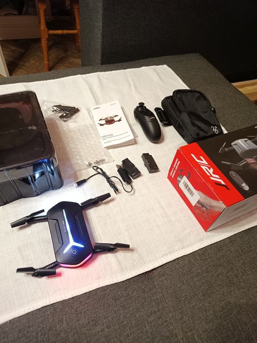 Дрон з камерою JJRC H37