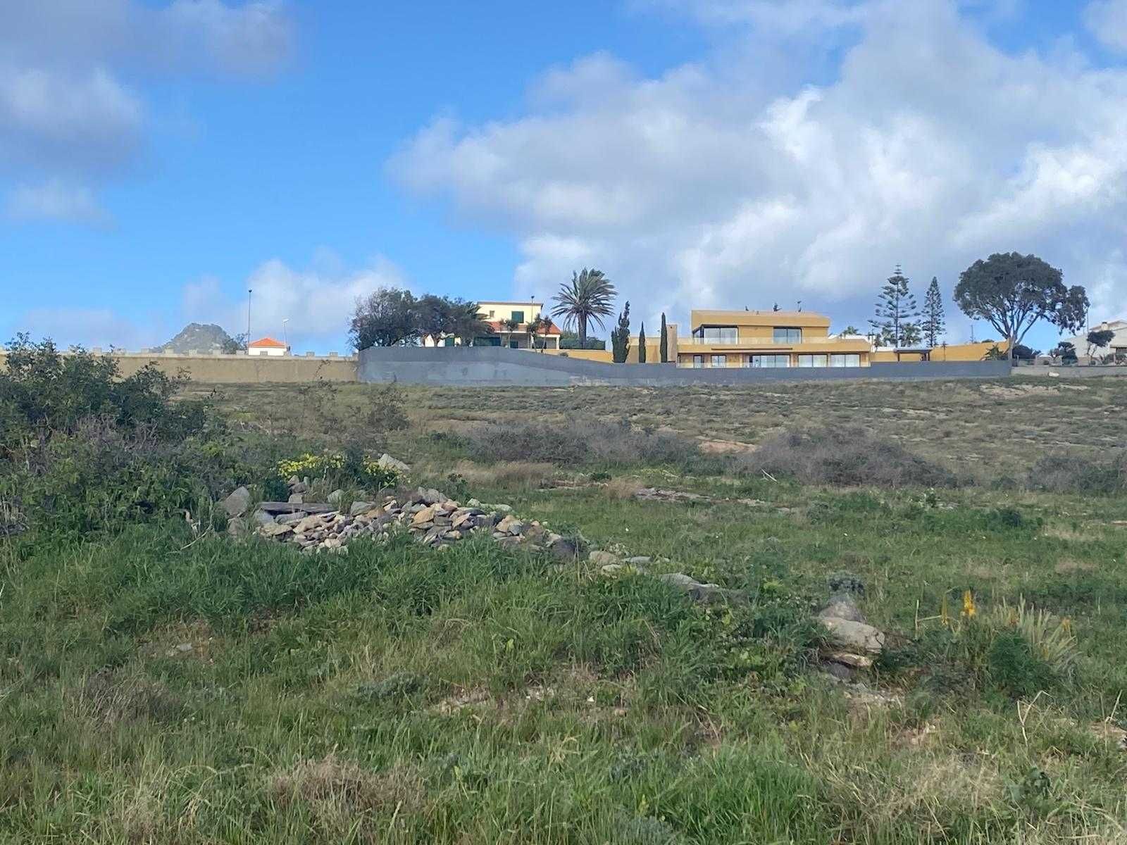 Terreno Exclusivo para Investimento no Porto Santo – 25.000 m²