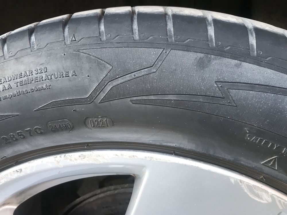 Шини  Petlas Velox Sport PT741. 235/55R18