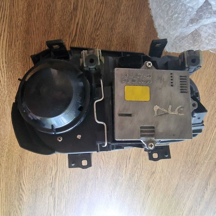 Kit Farois BOSH HID Golf 4 IV