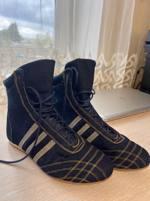 Боксерки adidas