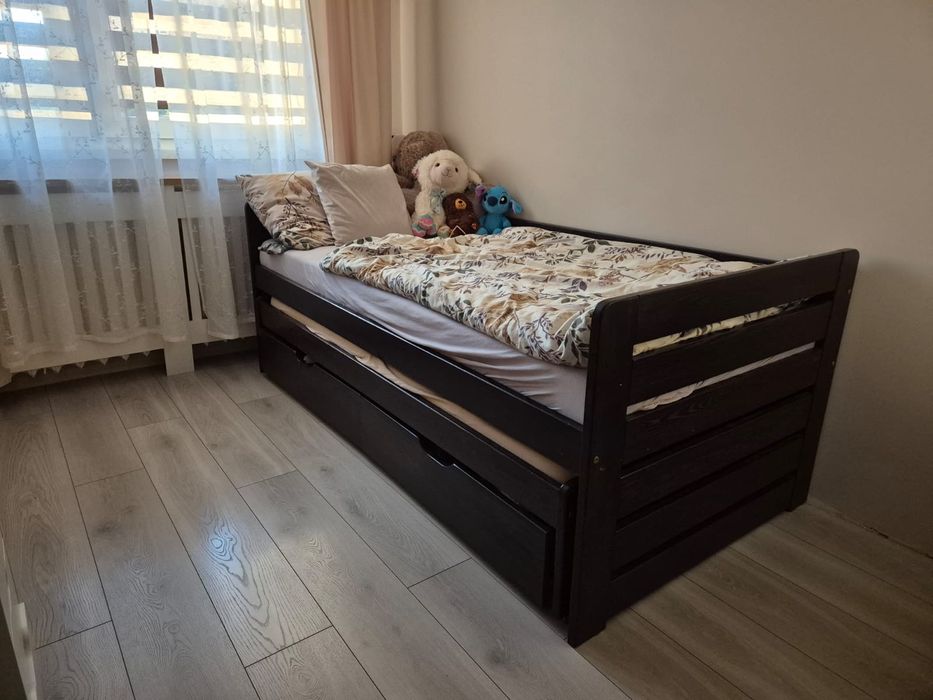 Łóżko podwójne z szufladami