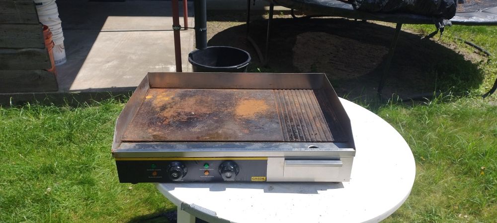 Grill  kontaktowy gastronomiczny