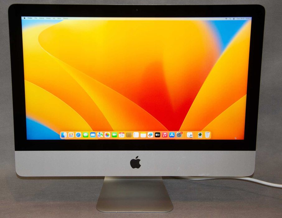 iMac 21.5" (2013) – Intel Core i5 / 8GB RAM
